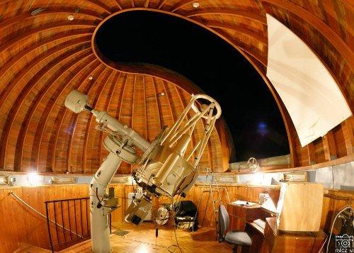 A Magyar Tudományos Akadémia Konkoly Thege Miklós Csillagászati Kutatóintézete Piszkéstetői Obszervatóriumának 50 cm-es Cassegrain-távcsöve. (Rácz Miklós felvétele)